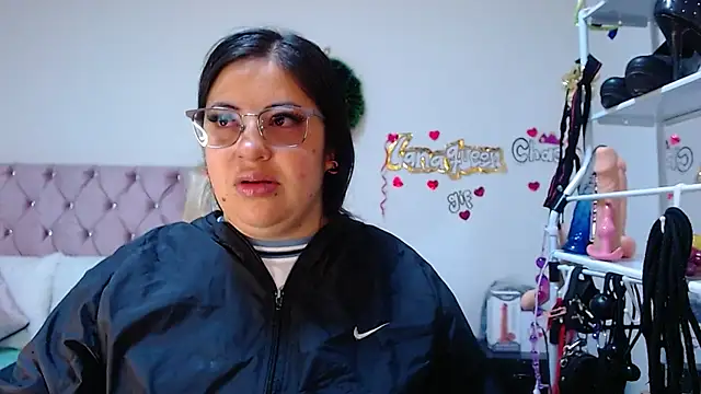 lanaqueen699 online show from January 2026 12:20:02 PM