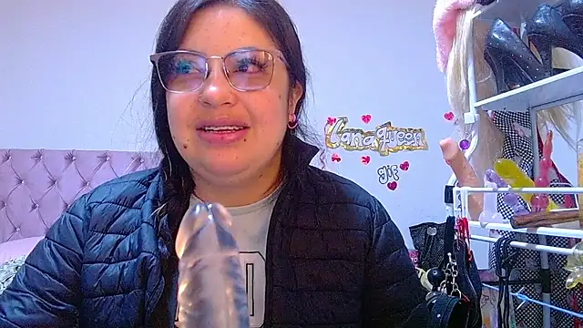 lanaqueen699 online show from July 2026 12:13:01 PM