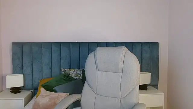 april bunnyy online show from December 2024 10:54:02 PM