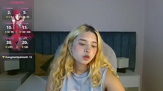 april bunnyy online show from December 2024 11:03:01 PM