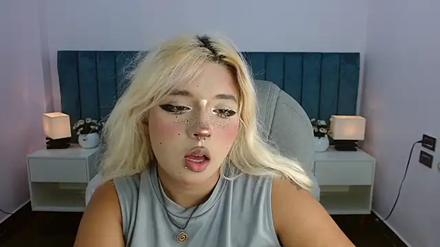 april bunnyy online show from June 2026 09:31:01 PM