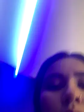 Snapshot of Larabrooks chatting on September 2025 05:38:01 PM Larabrooks online show from September 2025 05:38:01 PM