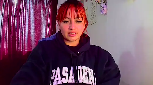 Snapshot of lucycherry__ chatting on January 2025 07:13:02 PM lucycherry online show from January 2025 07:13:02 PM