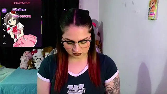 lucycherry   online show from February 2026 05:03:02 AM