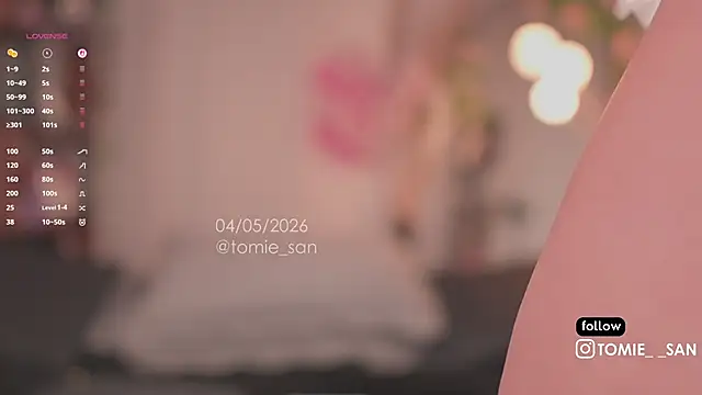 Snapshot of tomie_san chatting on May 2026 11:06:01 AM tomie san online show from May 2026 11:06:01 AM
