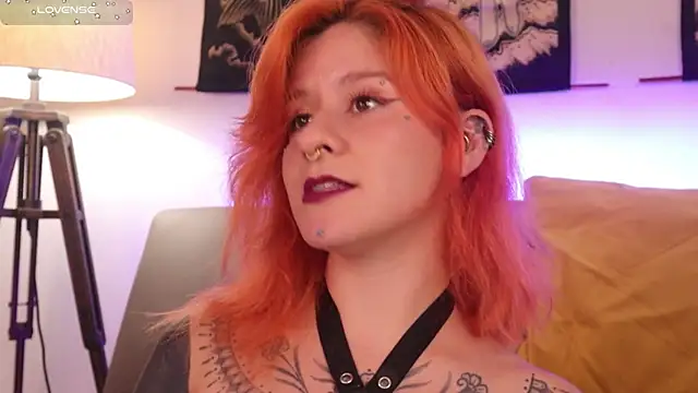 Daarlene online show from September 2025 09:28:02 PM