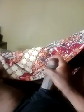 Snapshot of LONGDICK985M chatting on February 2025 11:15:01 PM LONGDICK985M online show from February 2025 11:15:01 PM