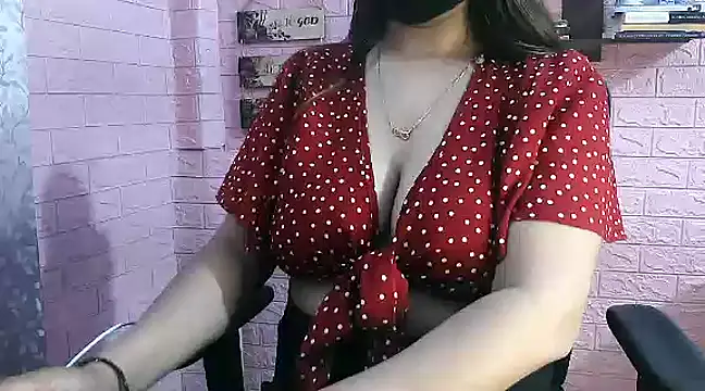 VivaaSharmaa online show from January 2025 06:56:01 PM