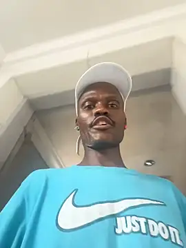 Snapshot of BringBackLostLover chatting on February 2026 09:05:01 AM BringBackLostLover online show from February 2026 09:05:01 AM