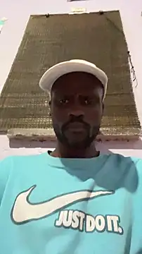 Snapshot of BringBackLostLover chatting on April 2026 11:02:01 PM BringBackLostLover online show from April 2026 11:02:01 PM