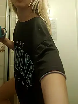 Linda 999 online show from October 2025 08:01:01 AM