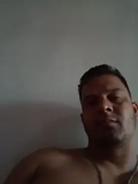 Snapshot of Lucho0886 chatting on June 2026 10:07:02 AM Lucho0886 online show from June 2026 10:07:02 AM