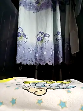 Snapshot of LunaDrago chatting on February 2025 05:12:01 AM LunaDrago online show from February 2025 05:12:01 AM