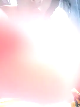 Snapshot of LunaDrago chatting on November 2025 04:17:02 PM LunaDrago online show from November 2025 04:17:02 PM