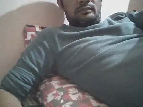 NiceBoy9099 online show from October 2025 05:01:01 PM