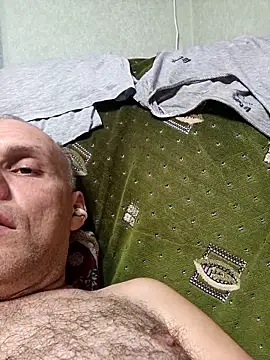 Pineapple04 online show from September 2025 05:05:02 PM