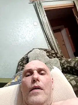 Pineapple04 online show from March 2026 03:50:01 PM