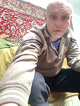 Pineapple04 online show from May 2026 06:26:02 PM