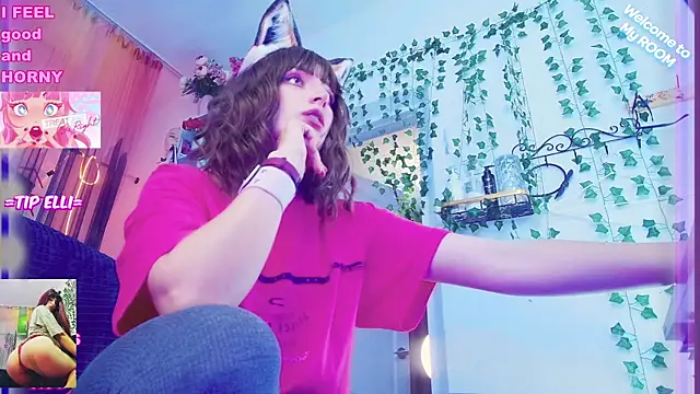 Toxic Ellies online show from December 2024 01:07:02 PM