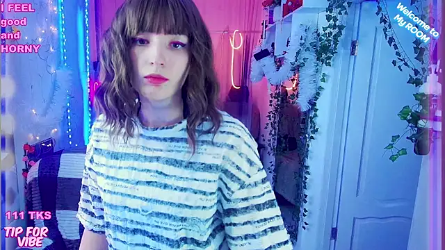 Toxic Ellies online show from December 2024 01:32:01 PM