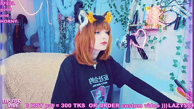 Toxic Ellies online show from December 2024 12:34:01 PM