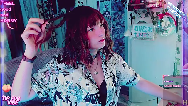 Toxic Ellies online show from February 2025 02:34:02 PM