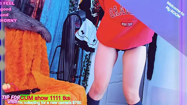 Toxic Ellies online show from February 2025 02:27:02 PM