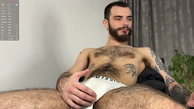 Snapshot of xteddy_bear chatting on November 2025 02:17:01 PM xteddy bear online show from November 2025 02:17:01 PM