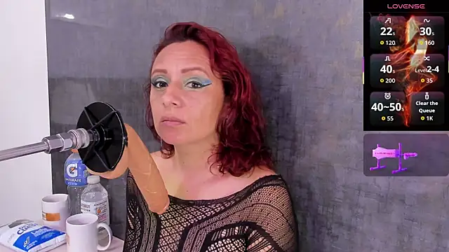 Snapshot of Issys_milf chatting on May 2026 11:50:01 AM Issys milf online show from May 2026 11:50:01 AM