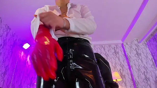 Camila Chainn online show from February 2025 08:13:01 PM