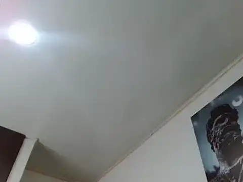 Snapshot of Hendry_ chatting on December 2024 03:15:01 AM Hendry online show from December 2024 03:15:01 AM