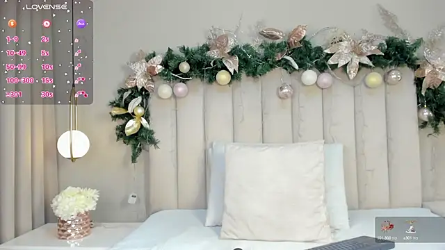 atenea roberts online show from December 2024 06:21:02 AM