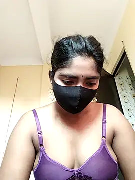 Lina-Rose online show from October 2025 02:22:02 AM