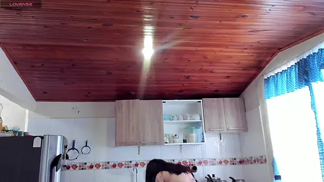 Cuty sexy hot online show from May 2026 06:09:01 PM