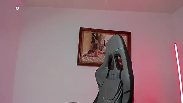 RoyConstance online show from May 2026 03:36:02 AM