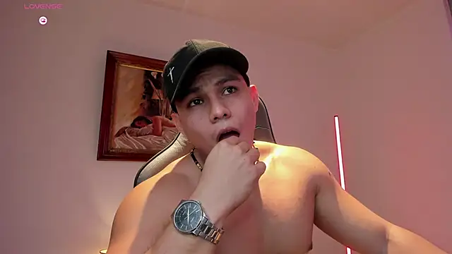 RoyConstance online show from July 2026 04:22:01 PM