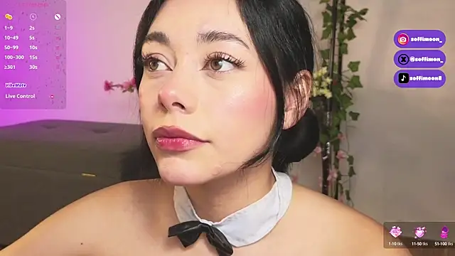 Snapshot of Soffimoon_ chatting on October 2025 02:32:02 AM Soffimoon online show from October 2025 02:32:02 AM