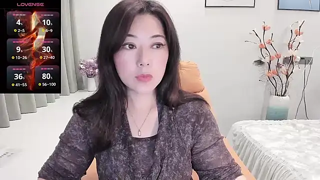 Snapshot of Crystal_Wings chatting on September 2025 01:34:01 PM Crystal Wings online show from September 2025 01:34:01 PM