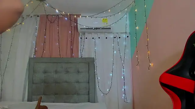 Snapshot of valentina_0_ chatting on March 2025 02:08:02 AM valentina 0 online show from March 2025 02:08:02 AM