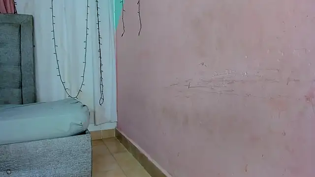 Snapshot of valentina_0_ chatting on October 2025 03:45:02 AM valentina 0 online show from October 2025 03:45:02 AM