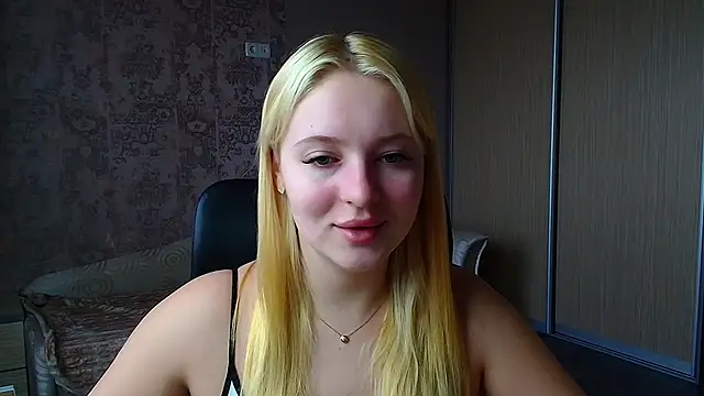 Snapshot of Milka_kiss_ chatting on March 2026 10:07:02 AM Milka kiss online show from March 2026 10:07:02 AM