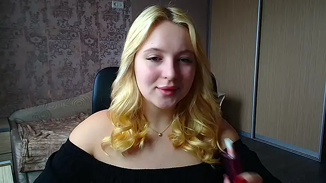 Snapshot of Milka_kiss_ chatting on March 2026 11:54:01 AM Milka kiss online show from March 2026 11:54:01 AM