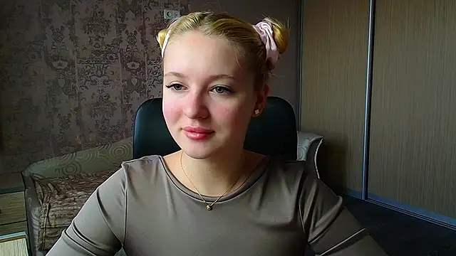 Snapshot of Milka_kiss_ chatting on April 2026 09:51:02 AM Milka kiss online show from April 2026 09:51:02 AM