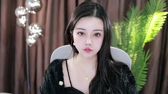 Snapshot of Qiaoqiao_ chatting on January 2025 02:31:02 AM Qiaoqiao online show from January 2025 02:31:02 AM