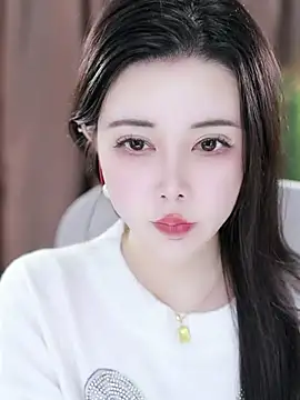 Snapshot of Qiaoqiao_ chatting on January 2025 09:33:01 PM Qiaoqiao online show from January 2025 09:33:01 PM