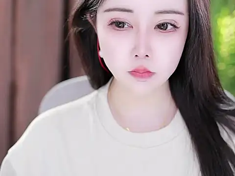 Snapshot of Qiaoqiao_ chatting on February 2025 07:59:01 AM Qiaoqiao online show from February 2025 07:59:01 AM