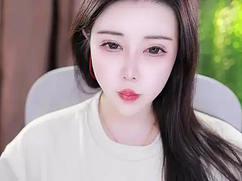 Snapshot of Qiaoqiao_ chatting on February 2025 04:36:01 PM Qiaoqiao online show from February 2025 04:36:01 PM