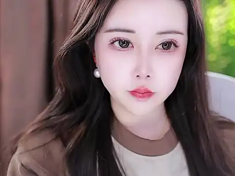 Snapshot of Qiaoqiao_ chatting on February 2025 05:43:02 PM Qiaoqiao online show from February 2025 05:43:02 PM