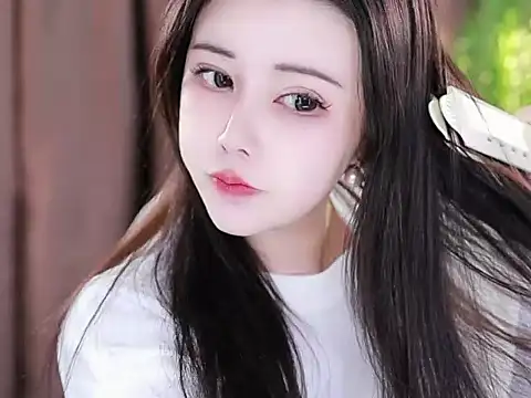 Snapshot of Qiaoqiao_ chatting on February 2025 04:35:02 PM Qiaoqiao online show from February 2025 04:35:02 PM