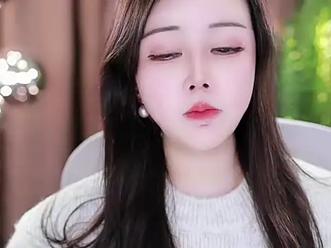 Snapshot of Qiaoqiao_ chatting on February 2025 08:59:01 AM Qiaoqiao online show from February 2025 08:59:01 AM